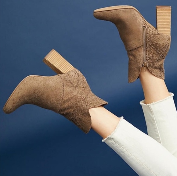 Modern Chic Seychelles x Anthropologie Booties - Picture 2 of 5